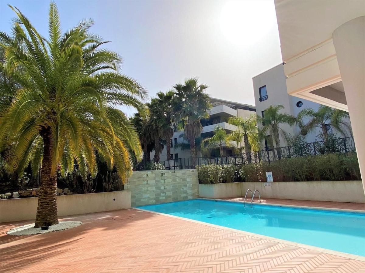 2 Pieces Terrasse Piscine Cannes Californie Buitenkant foto